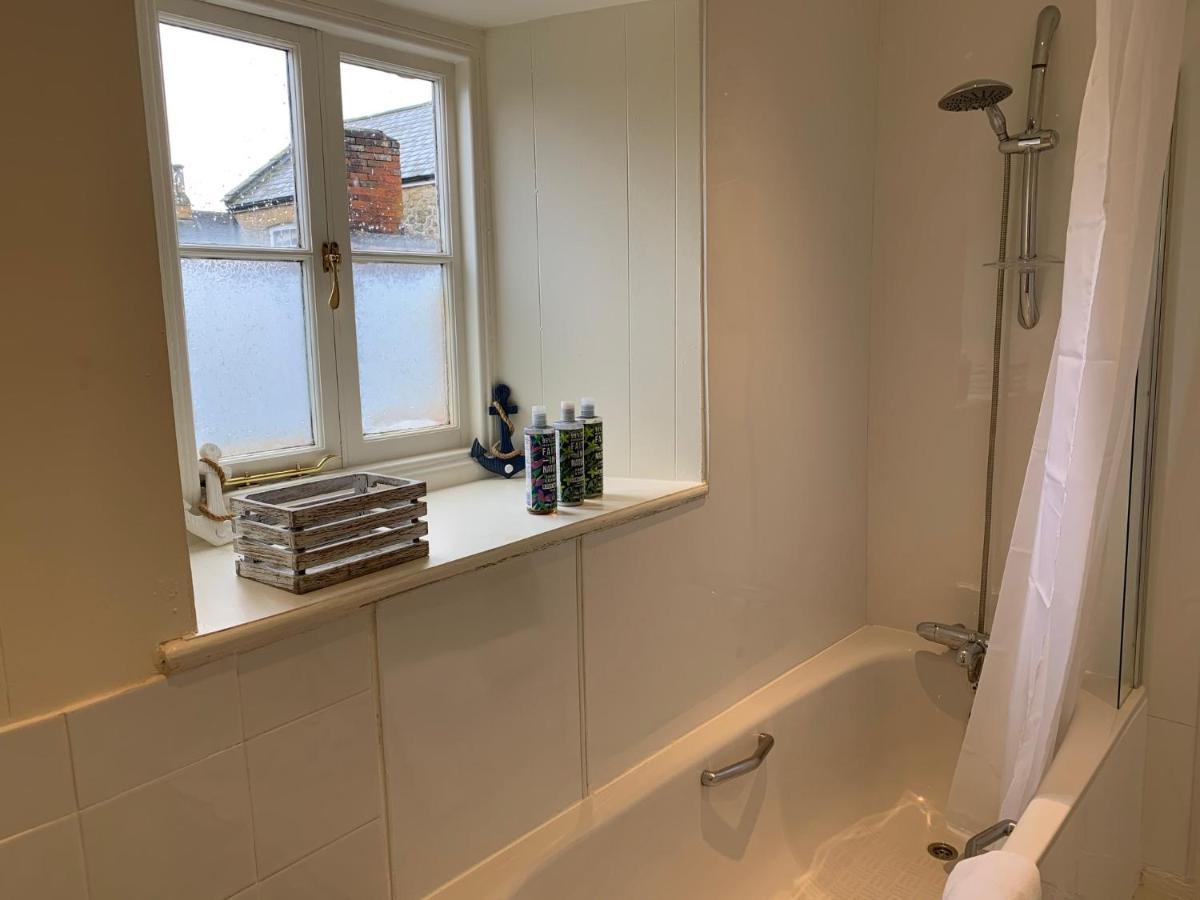Apartamento High Street Flat Sherborne  Exterior foto